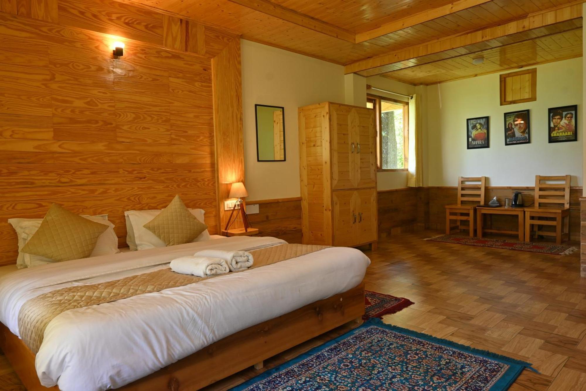 Cascade Mountain Retreat Manali Bed & Breakfast Exterior photo